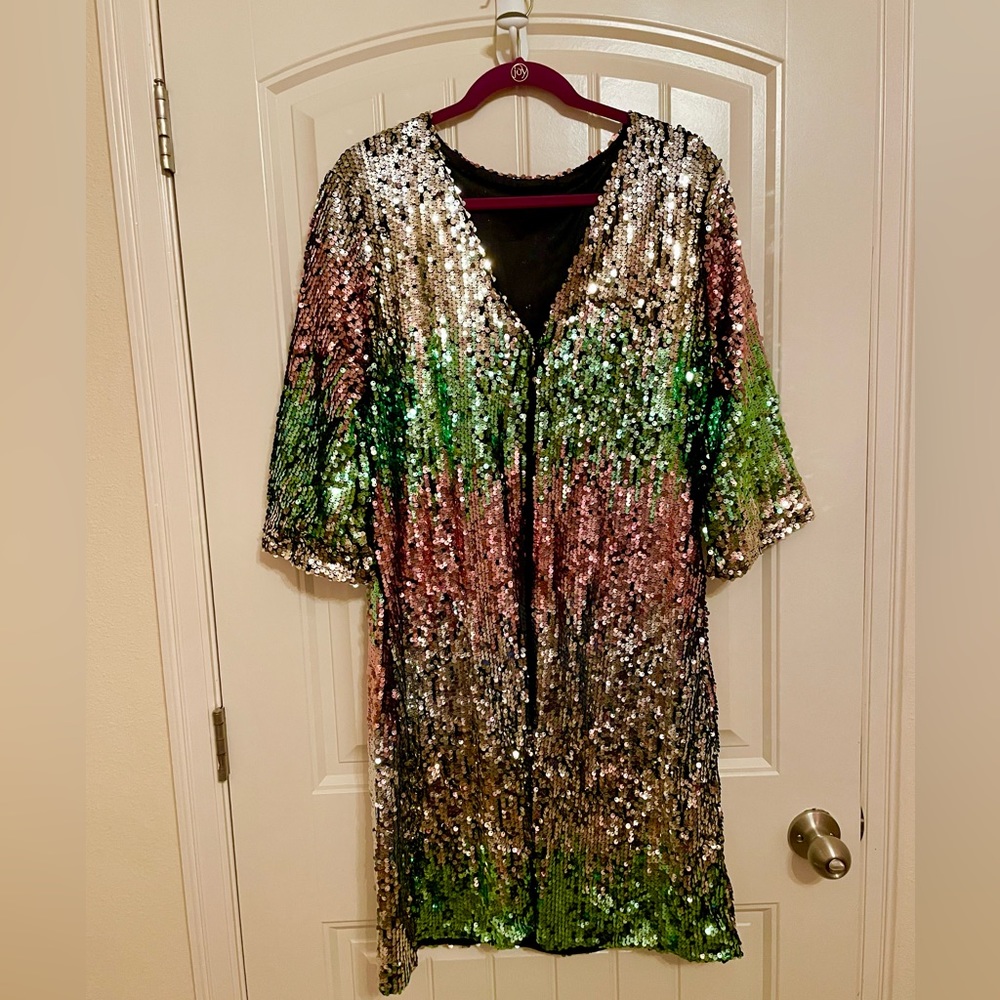 Fabulous ombré duster! Never been worn.